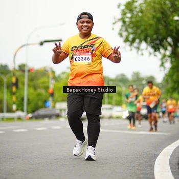 Runner Photo 9136422