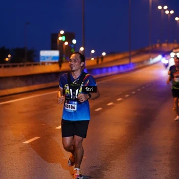 Runner Photo 9136454