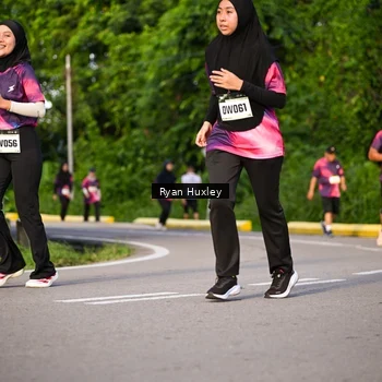 Runner Photo 9136461