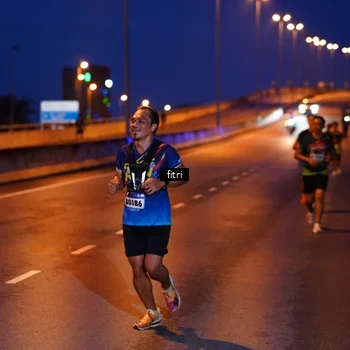 Runner Photo 9136499