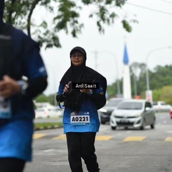 Runner Photo 9136502