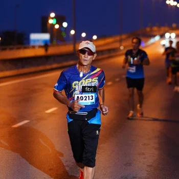 Runner Photo 9136572