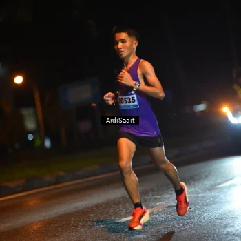 Runner Photo 9136599