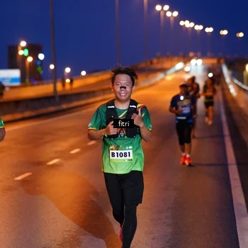 Runner Photo 9136650