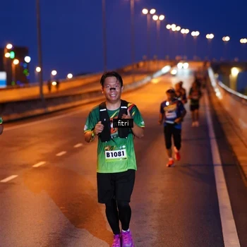 Runner Photo 9136659