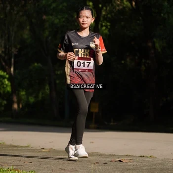 Runner Photo 9136675