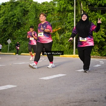 Runner Photo 9136720