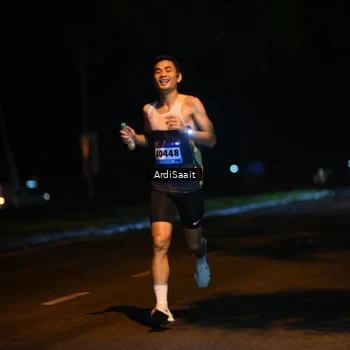 Runner Photo 9136754