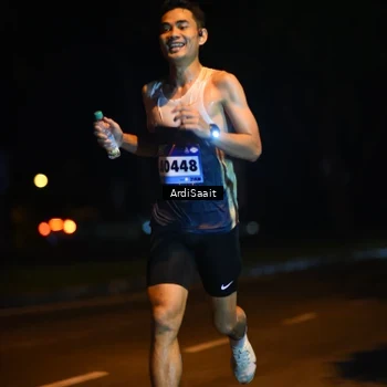 Runner Photo 9136781