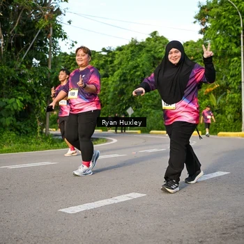 Runner Photo 9136803