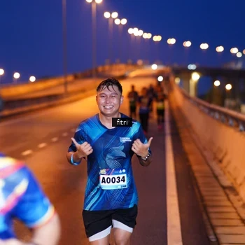 Runner Photo 9136845