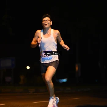 Runner Photo 9136870
