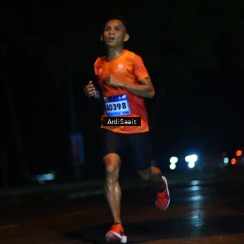 Runner Photo 9136911