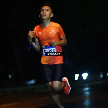 Runner Photo 9136963