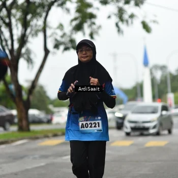 Runner Photo 9136989
