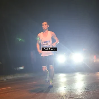Runner Photo 9136990