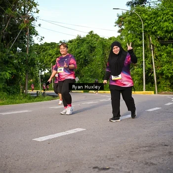 Runner Photo 9137004