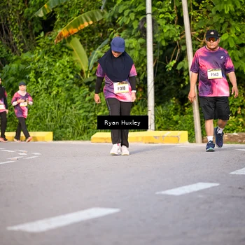 Runner Photo 9137376