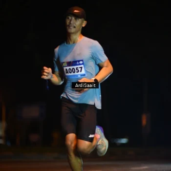Runner Photo 9137570