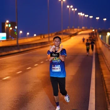 Runner Photo 9137609