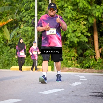 Runner Photo 9138082