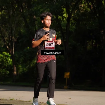 Runner Photo 9138846