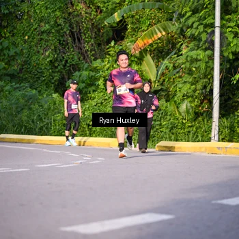 Runner Photo 9138943