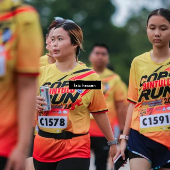 Runner Photo 9140010
