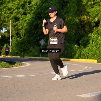 Runner Photo 9140705