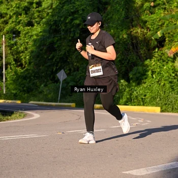 Runner Photo 9140720
