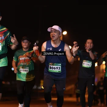 Runner Photo 9140721