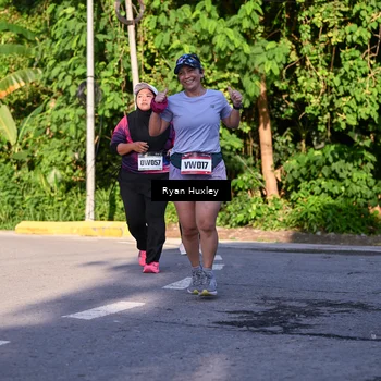 Runner Photo 9140799