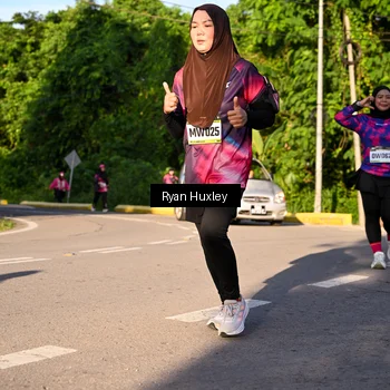 Runner Photo 9140919