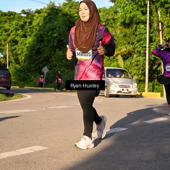 Runner Photo 9140953