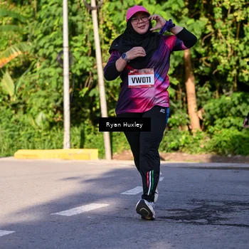Runner Photo 9141062