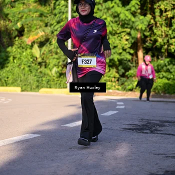 Runner Photo 9141176