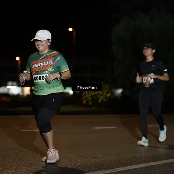 Runner Photo 9141398