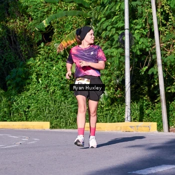 Runner Photo 9141518