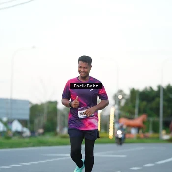 Runner Photo 9141540
