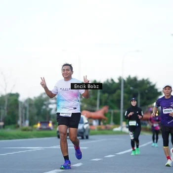 Runner Photo 9141582