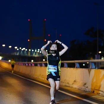 Runner Photo 9141697