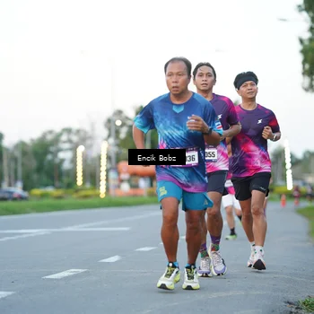 Runner Photo 9141709