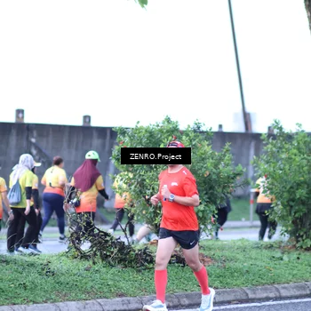 Runner Photo 9141811