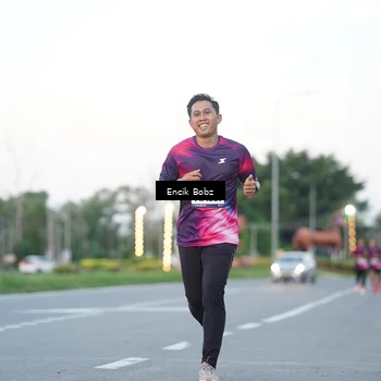 Runner Photo 9141983