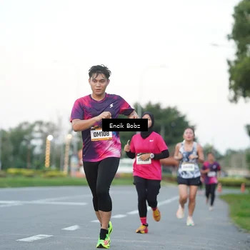 Runner Photo 9142030