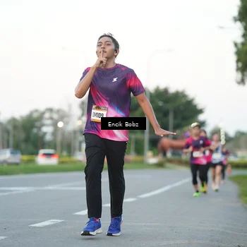 Runner Photo 9142037