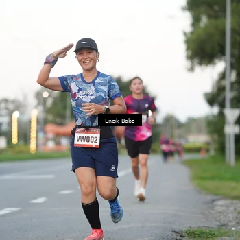 Runner Photo 9142076