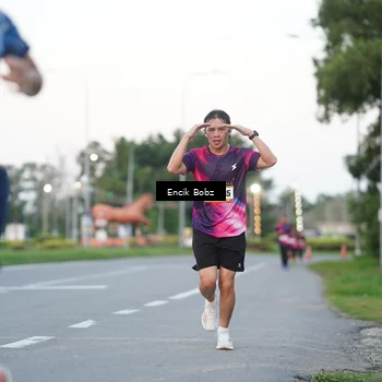 Runner Photo 9142079