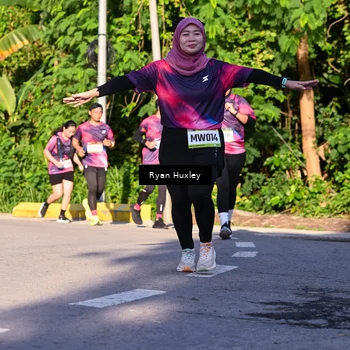 Runner Photo 9142215