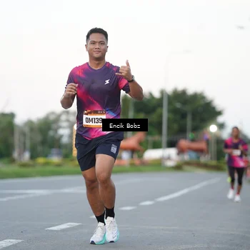 Runner Photo 9142282